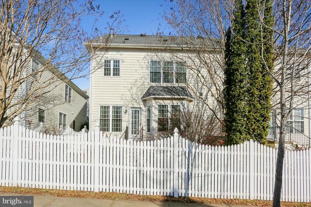 135 PAINTED POST LN, Gaithersburg, MD 20878