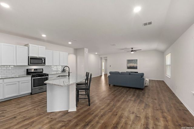 29632 Winter Copper, Bulverde, TX 78163