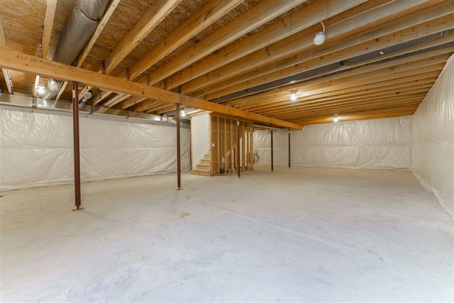 181 Remington Drive, Spring Arbor, MI 49283
