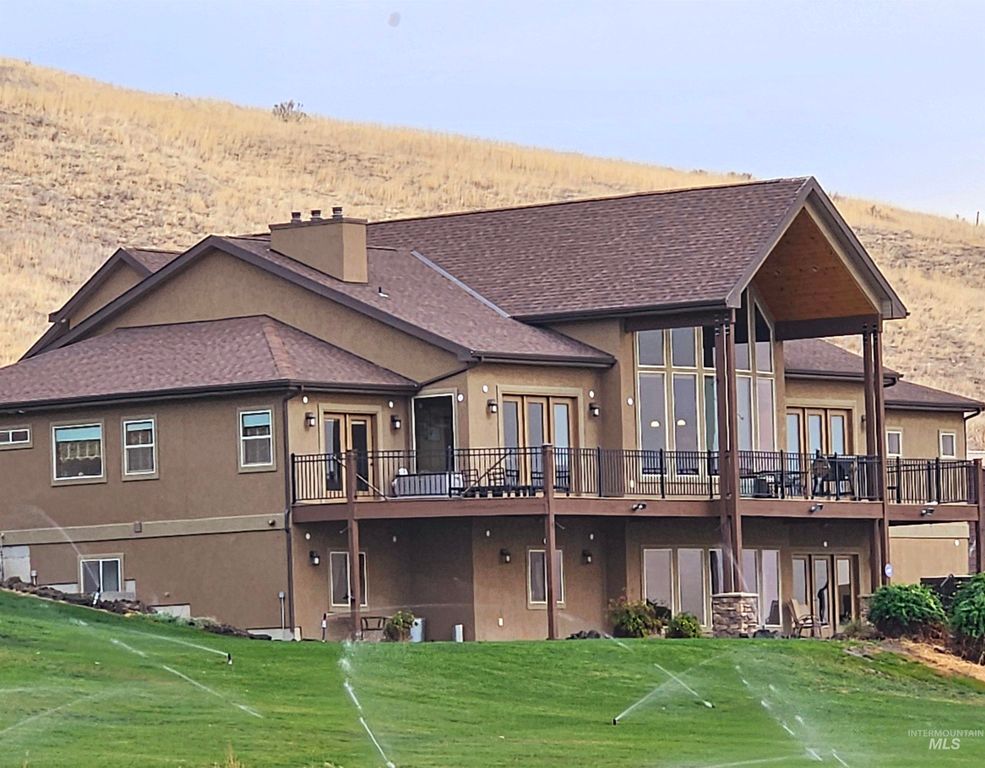 380 Hill Rd, Weiser, ID 83672