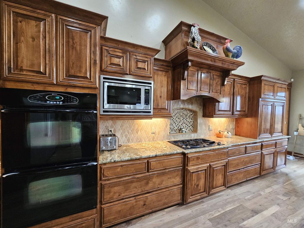 380 Hill Rd, Weiser, ID 83672 photo 9