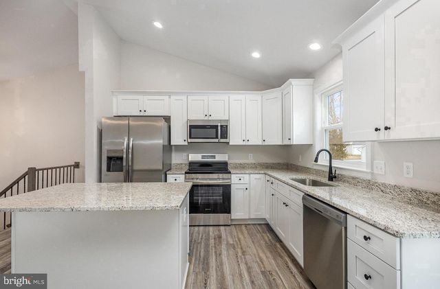 1027 JOHN PAUL JONES DR, Stafford, VA 22554