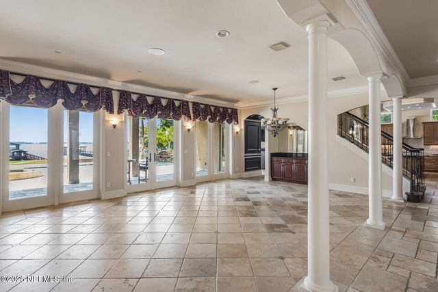 4710 STATE ROAD 13 N, St. Johns, FL 32259