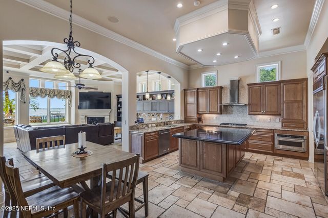 4710 STATE ROAD 13 N, St. Johns, FL 32259