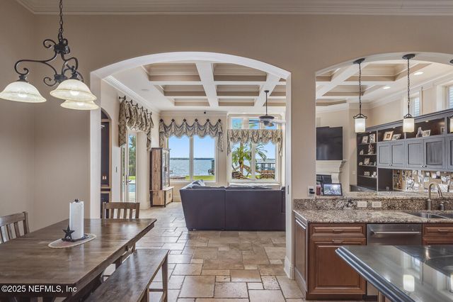 4710 STATE ROAD 13 N, St. Johns, FL 32259