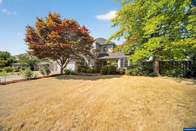 2350 Holly Pl NW, Albany, OR 97321