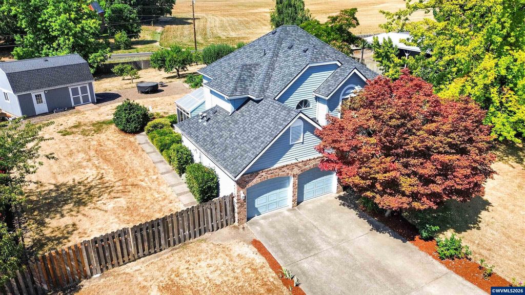 2350 Holly Pl NW, Albany, OR 97321