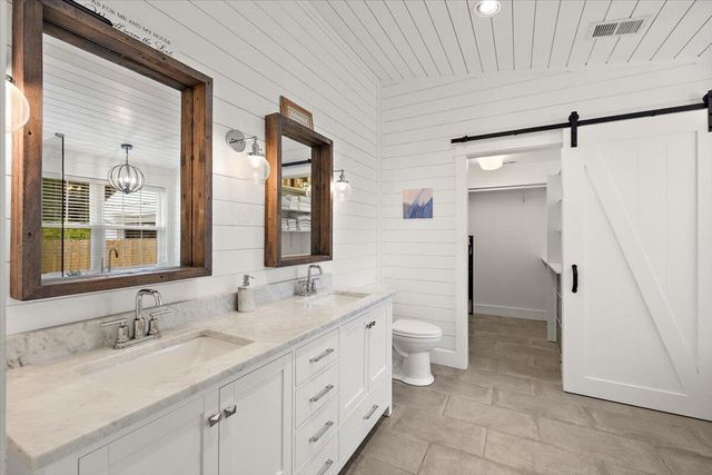 1126 North Boulevard, North Charleston, SC 29405