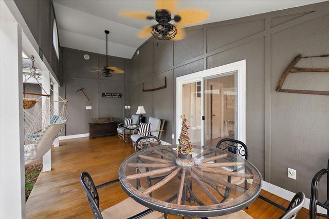 1126 North Boulevard, North Charleston, SC 29405