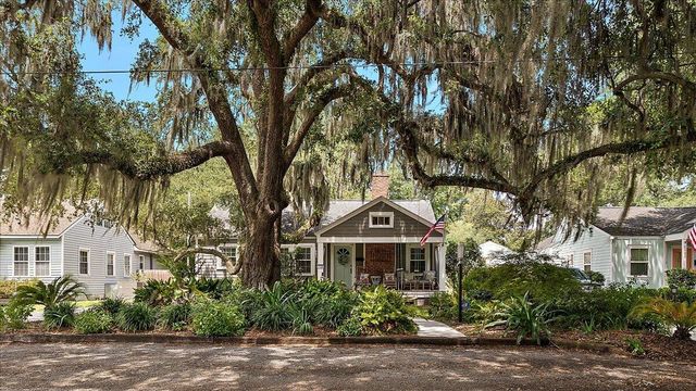 1126 North Boulevard, North Charleston, SC 29405