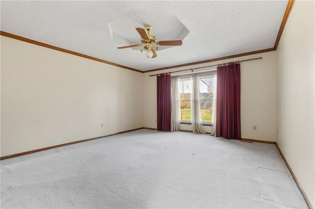 13416 W 70th Terrace, Shawnee, KS 66216