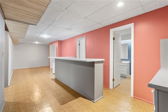 13416 W 70th Terrace, Shawnee, KS 66216