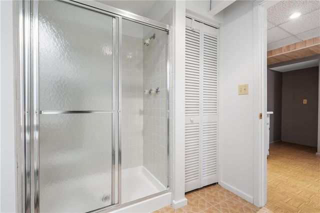 13416 W 70th Terrace, Shawnee, KS 66216