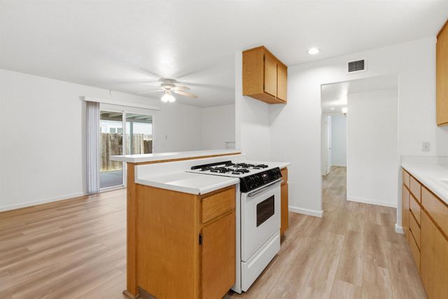 3622 Grange Ave, Stockton, CA 95204