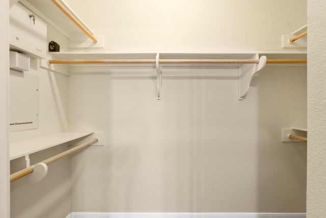 6810 Deatonhill DR 4102, Austin, TX 78745