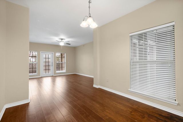 6810 Deatonhill DR 4102, Austin, TX 78745