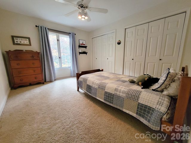 305 E Sondley Drive, Asheville, NC 28805
