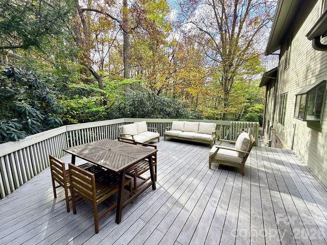 305 E Sondley Drive, Asheville, NC 28805