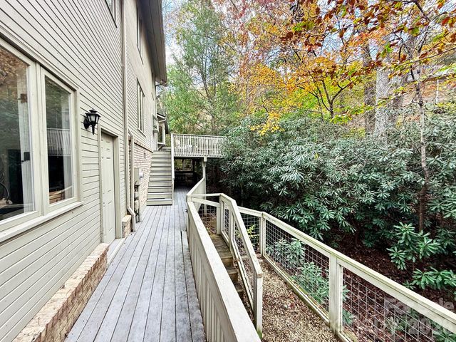 305 E Sondley Drive, Asheville, NC 28805