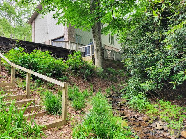 305 E Sondley Drive, Asheville, NC 28805