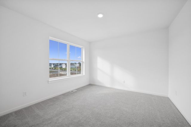 1670 Tyrone Drive, Shakopee, MN 55379