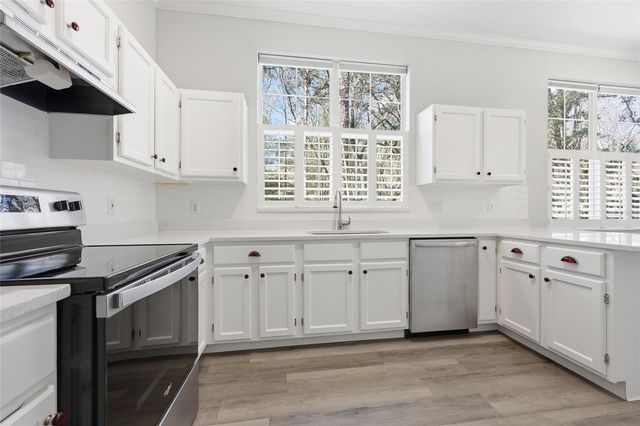 10067 SW 52ND ROAD, Gainesville, FL 32608