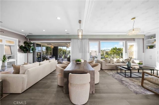58 Victoria, Newport Beach, CA 92660