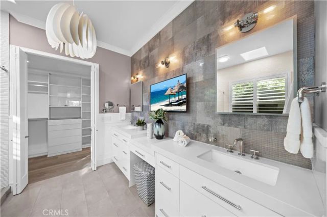 58 Victoria, Newport Beach, CA 92660