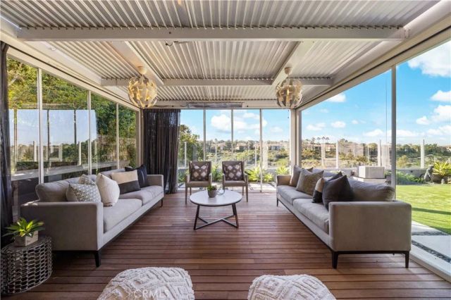 58 Victoria, Newport Beach, CA 92660