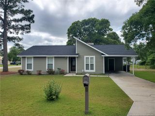 6201 Birchbrook Drive, Hope Mills, NC 28348