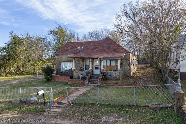 1911 S 12th Street, Fort Smith, AR 72901