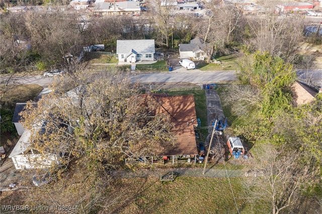 1911 S 12th Street, Fort Smith, AR 72901