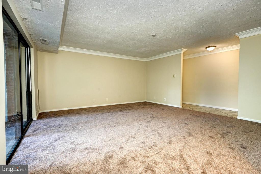876 QUINCE ORCHARD BLVD #876-T1, Gaithersburg, MD 20878