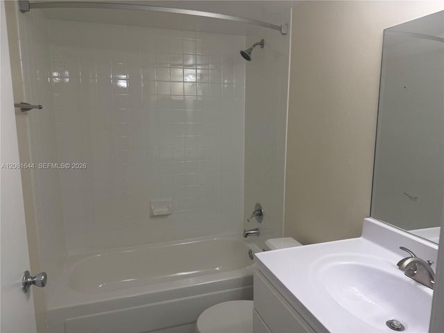 915 NW 1st Avenue LP0204, Miami, FL 33136