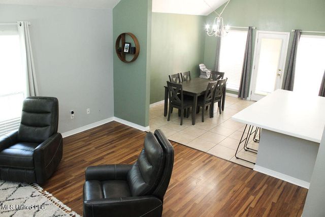 2204 Beachview Drive, Ocean Springs, MS 39564