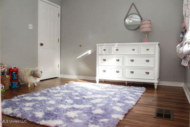 2204 Beachview Drive, Ocean Springs, MS 39564