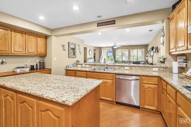 12403 Childress Street, Bakersfield, CA 93312