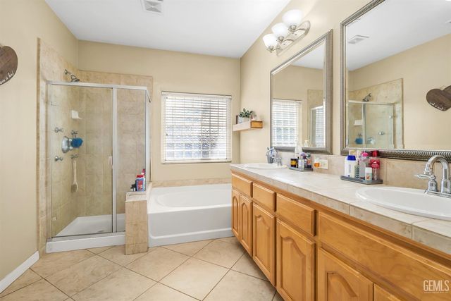 12403 Childress Street, Bakersfield, CA 93312