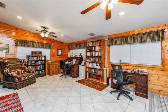 2017 E Fm 1717, Kingsville, TX 78363