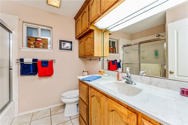 2017 E Fm 1717, Kingsville, TX 78363