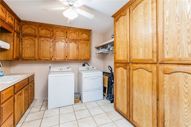 2017 E Fm 1717, Kingsville, TX 78363