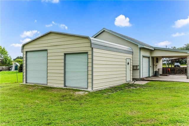 2017 E Fm 1717, Kingsville, TX 78363