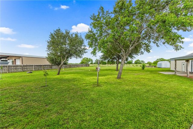 2017 E Fm 1717, Kingsville, TX 78363