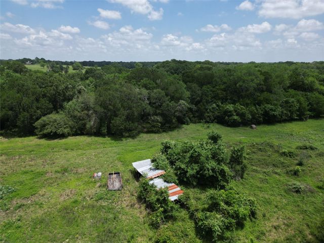 2388 Cedar View Lane, Bellville, TX 77418