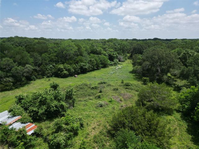 2388 Cedar View Lane, Bellville, TX 77418