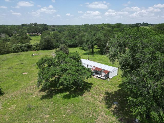 2388 Cedar View Lane, Bellville, TX 77418