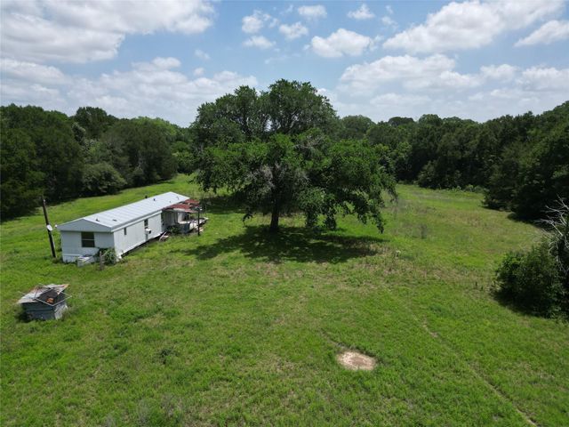 2388 Cedar View Lane, Bellville, TX 77418