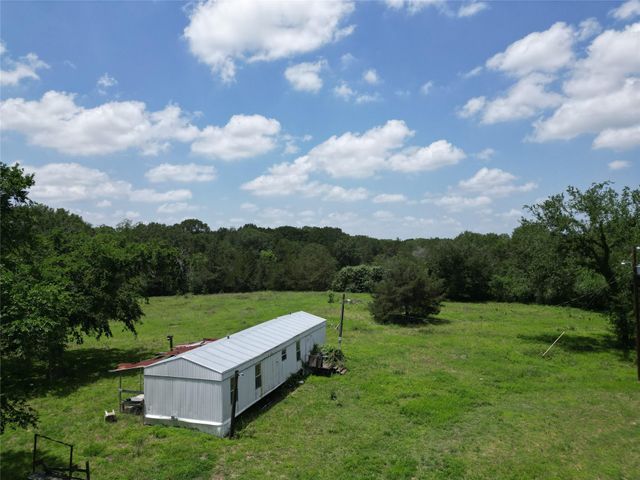2388 Cedar View Lane, Bellville, TX 77418