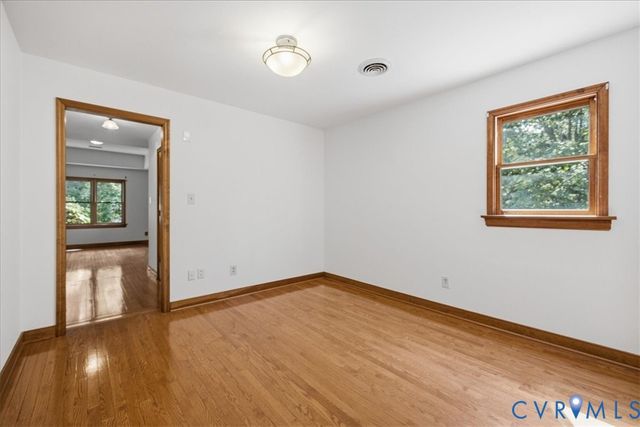 5407 Kralan Ct, Chester, VA 23831