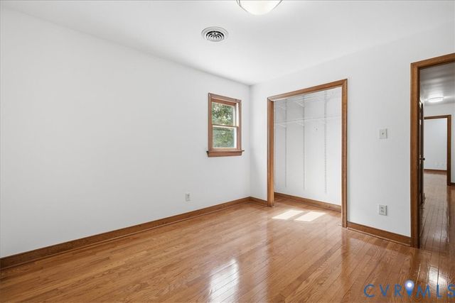 5407 Kralan Ct, Chester, VA 23831